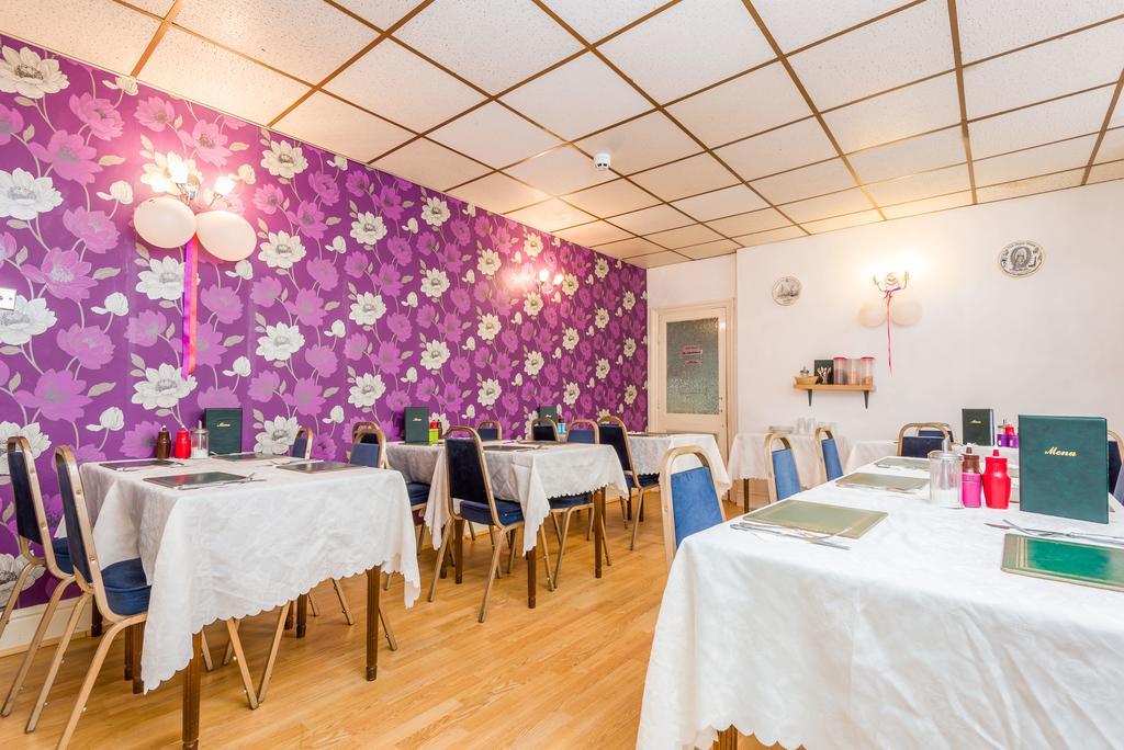 Uk Travel & Hospitality Ltd Ta Canberra Hotel Μπλάκπουλ Εξωτερικό φωτογραφία
