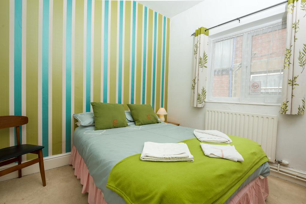 Uk Travel & Hospitality Ltd Ta Canberra Hotel Μπλάκπουλ Εξωτερικό φωτογραφία