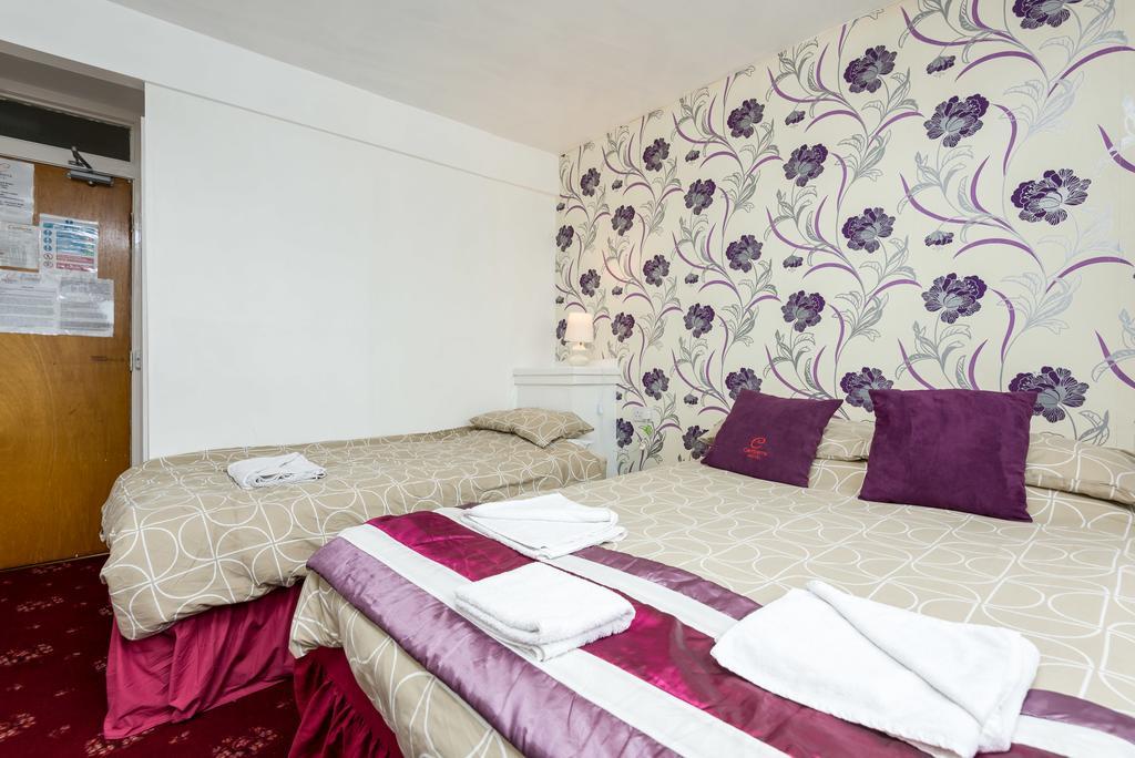 Uk Travel & Hospitality Ltd Ta Canberra Hotel Μπλάκπουλ Εξωτερικό φωτογραφία