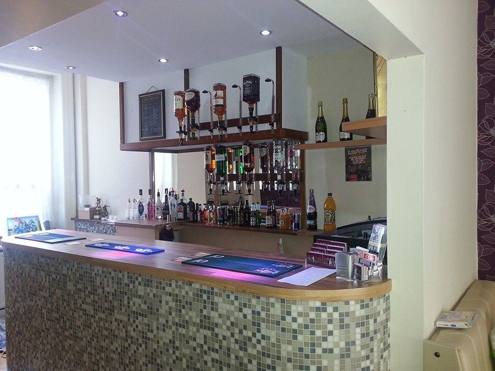 Uk Travel & Hospitality Ltd Ta Canberra Hotel Μπλάκπουλ Εξωτερικό φωτογραφία