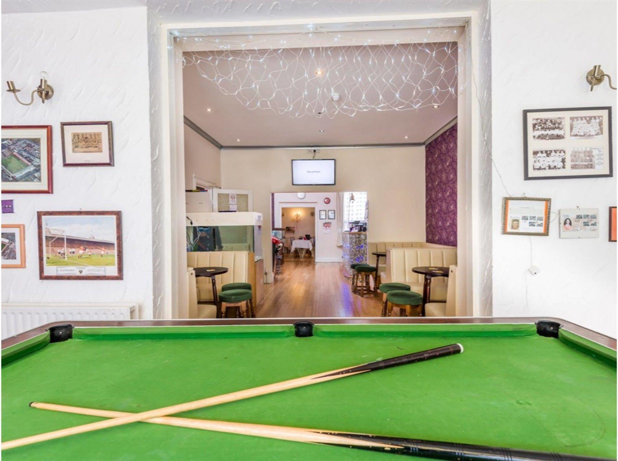 Uk Travel & Hospitality Ltd Ta Canberra Hotel Μπλάκπουλ Εξωτερικό φωτογραφία